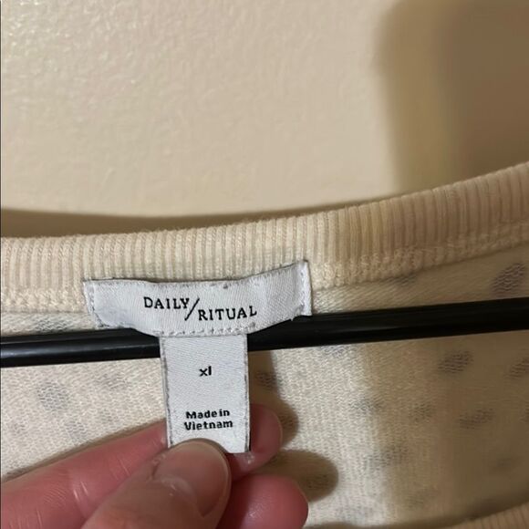 Daily Ritual Women's Oversized Terry Cotton Modal High-Low Sweatshirt size XL - Picture 7 of 9